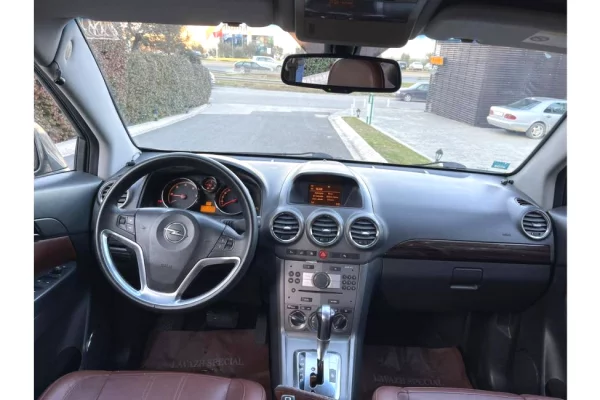 Cars for sale in Tirana, Opel, 2007 Diesel,Kambio Automatik Payment 5,500  Euro.