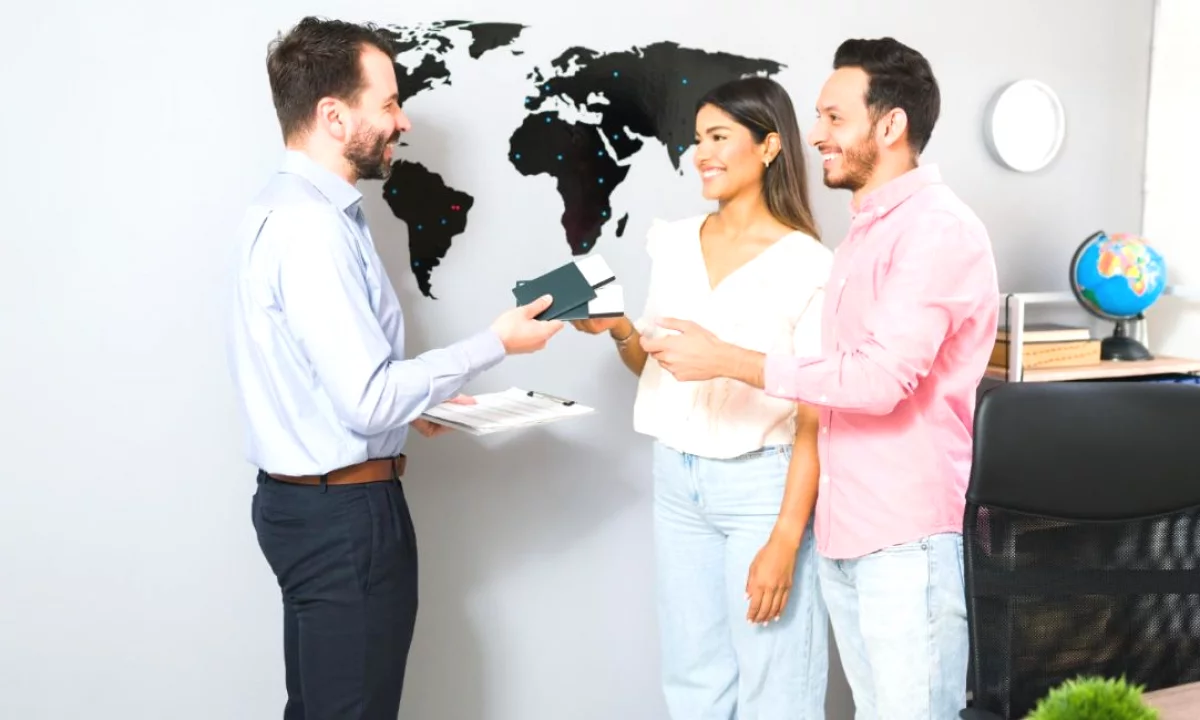 Njoftime Pune ne Tirane, Profesioni Konsulent/e Udhetimesh , Me eksperience, Pagesa 70,000  Leke.