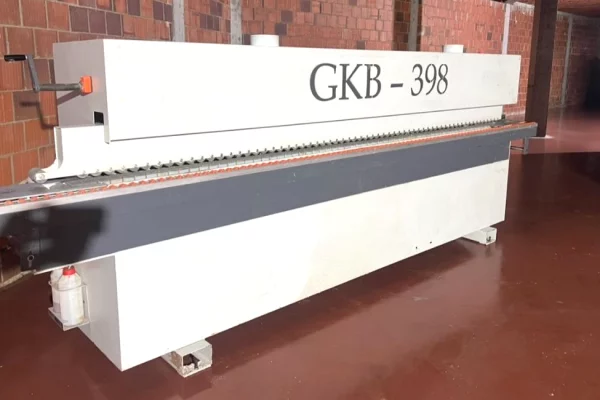 Strumenti di lavoro a Pristina - 8,300 Euro