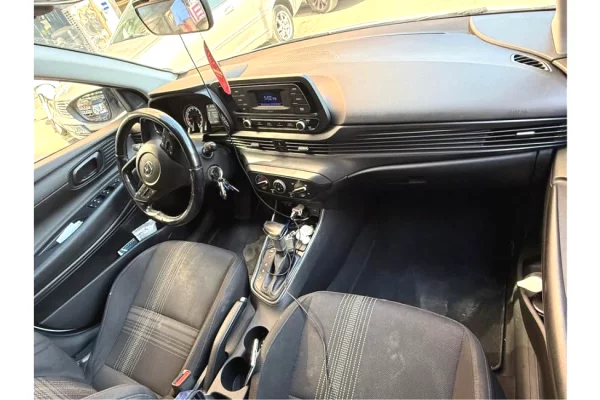 Cars for sale in Tirana, Hyundai, 2021 Diesel,Kambio Automatik Payment 12,000  Euro.