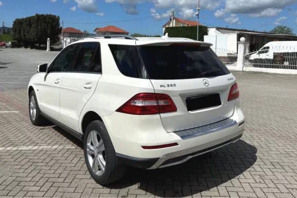 Cars for sale in Tirana, Mercedes-Benz, 2013 Diesel,Kambio Automatik Payment 15,500  Euro.