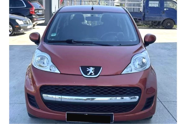 Cars for sale in Tirana, Peugeot, 2009 gasoline-gas,Kambio Manual Payment 2,700  Euro.