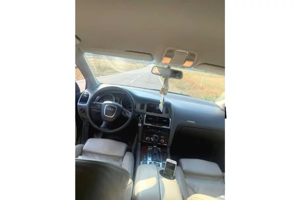 Cars for sale in Tirana, Audi, 2006 Diesel,Kambio Automatik Payment 5,500  Euro.