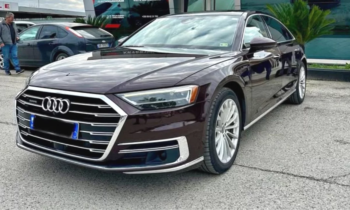 Makina ne shitje ne Tirane, Audi, 2019 Benzine,Kambio Automatik Pagesa 35,000  Euro.