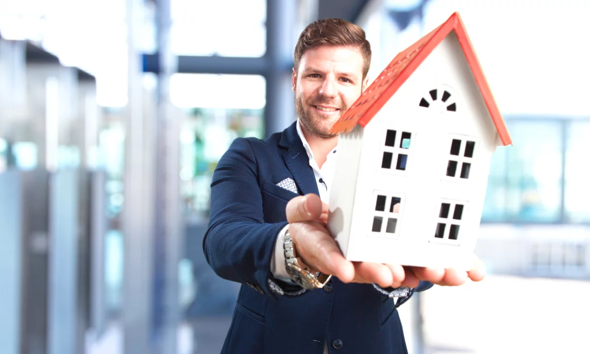 Njoftime Pune ne Tirane, Profesioni Konsulent Imobiliar , Fillestar/Pak eksperience, Pagesa Me Marreveshje.