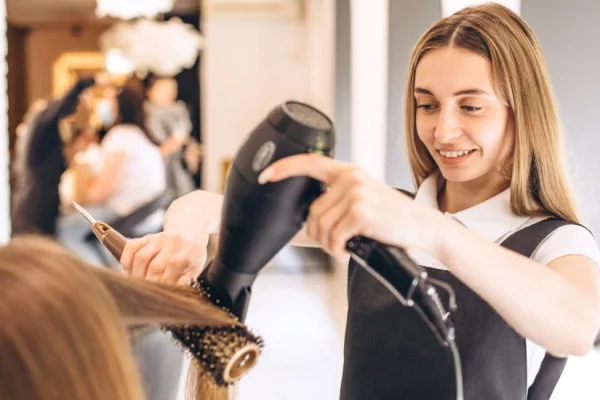 Njoftime Pune per Parukiere ne Tirane