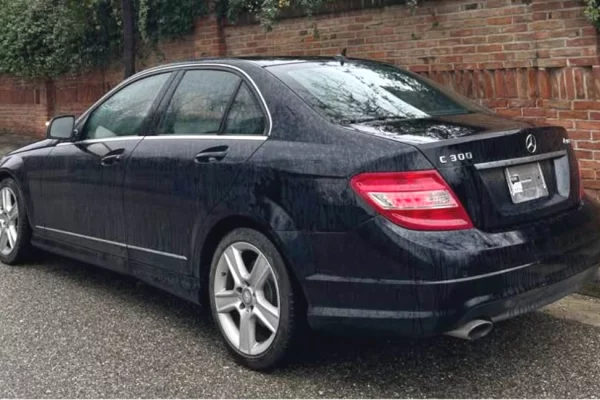 Makina ne shitje ne Tirane - 5,500 Euro