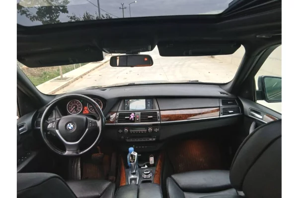 Makina ne shitje ne Durres - 8,999 Euro