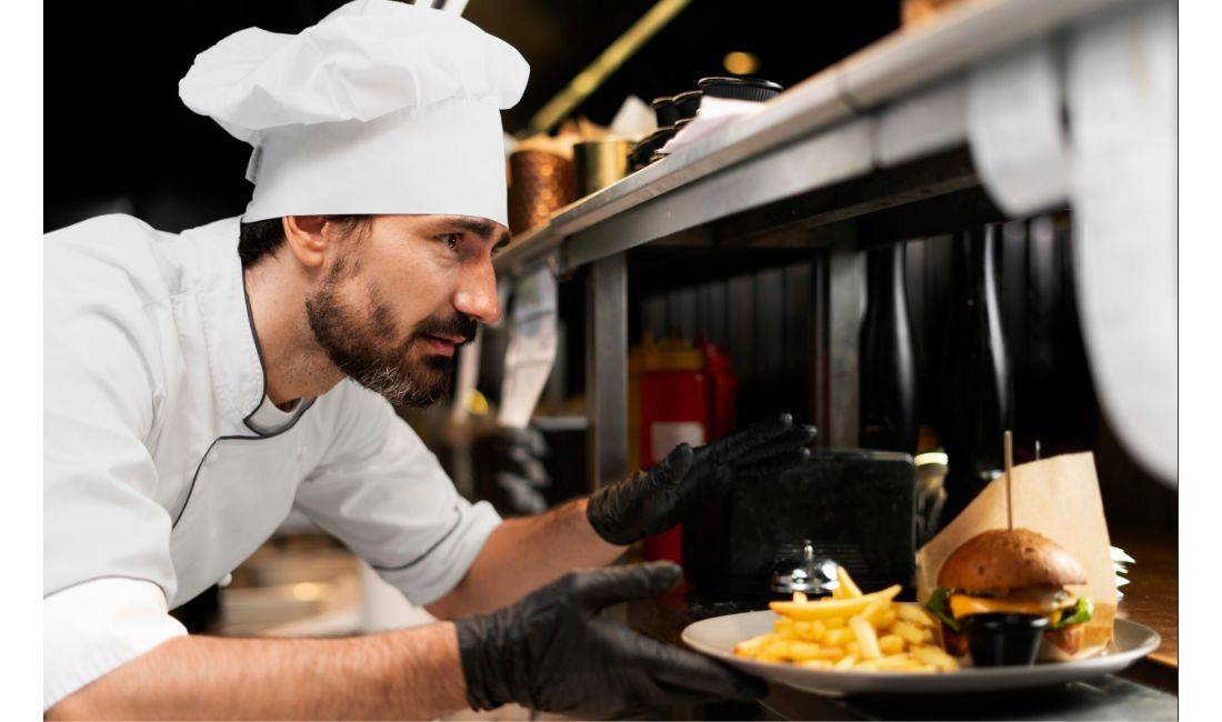 Njoftime Pune ne Tirane, Profesioni Ndihmës Kuzhinier , Fillestar/Pak eksperience, Pagesa Me Marreveshje.