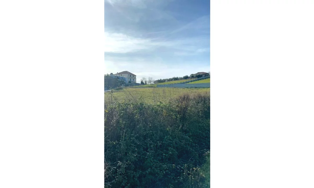  Shitet Toke 1000 m2 – Koder Koxhas