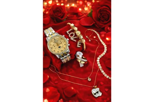 Accessori uomo e donna a Tirana - 30 Euro