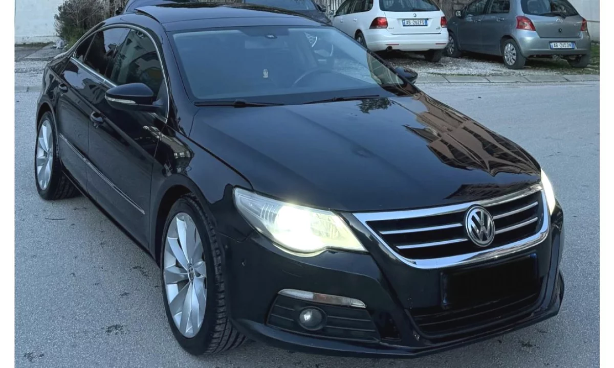 Makina ne shitje ne Fier, Volkswagen, 2010 Diesel,Kambio Automatik Pagesa 4,800  Euro.