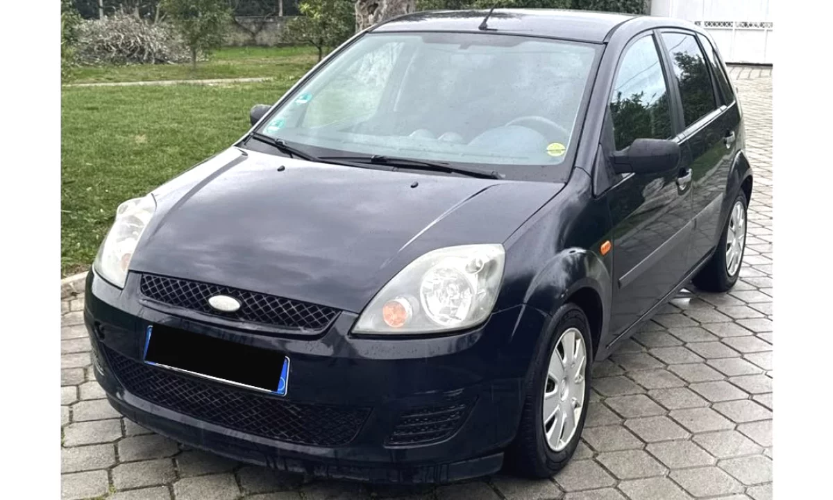 Makina ne shitje ne Tirane, Ford, 2007 Diesel,Kambio Manual Pagesa 2,700  Euro.