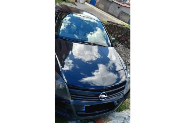 Makina ne shitje ne Pogradec - 2,600 Euro