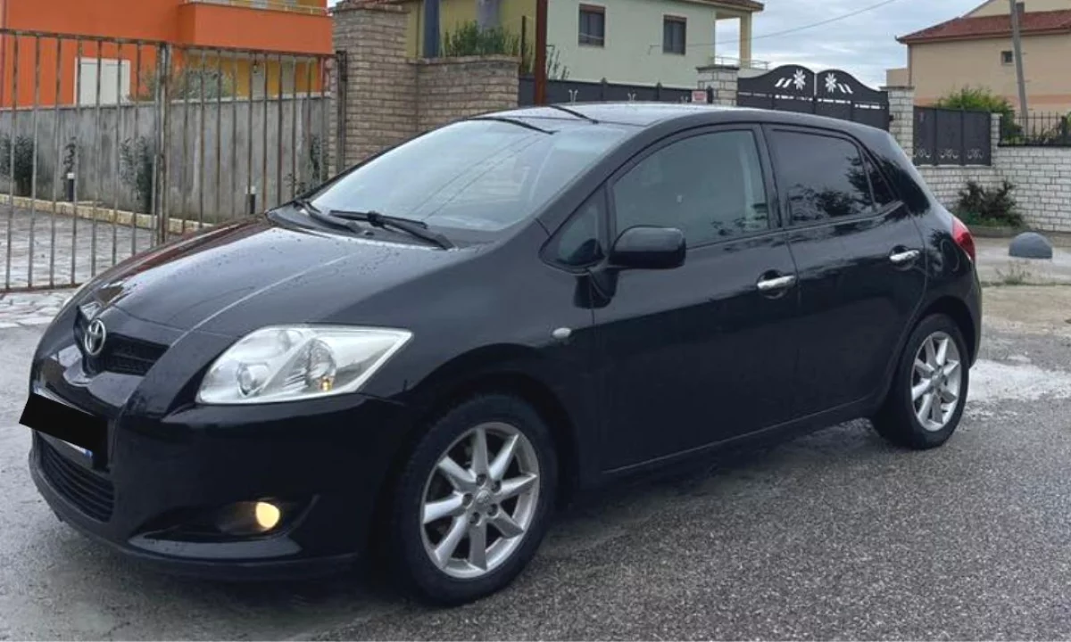 Auto in Vendita a Tirana, Toyota, 2008 Diesel,Kambio Manual Pagamento 5,000  Euro.