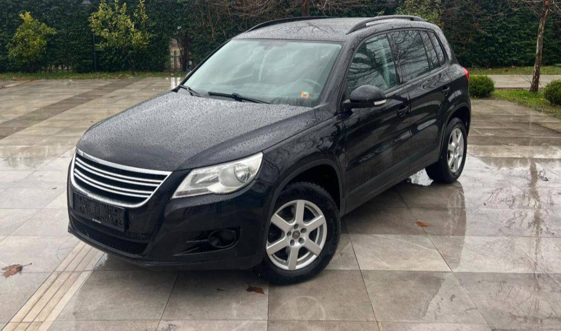 Makina ne shitje ne Shkoder, Tjeter, 2008 Diesel,Kambio Automatik Pagesa 8,000  Euro.