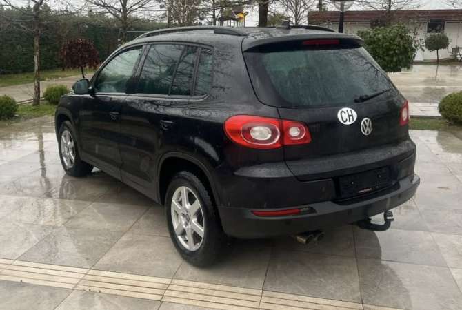 Makina ne shitje ne Shkoder, Tjeter, 2008 Diesel,Kambio Automatik Pagesa 8,000  Euro.