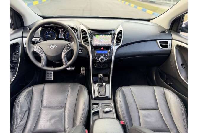 Cars for sale in Tirana - 7,300 Euro