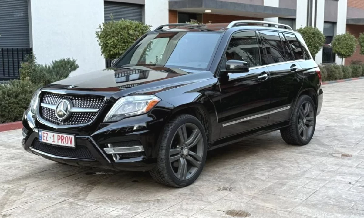 Makina ne shitje ne Tirane, Mercedes-Benz, 2015 Diesel,Kambio Automatik Pagesa 13,900  Euro.