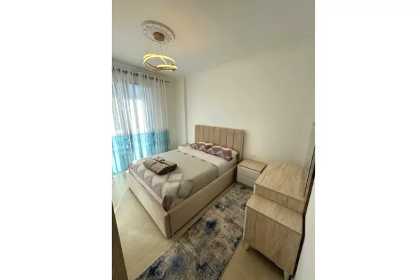 Shtepi me qera Apartament ne Tirane, 1+1, Mobilimi E mobiluar, Pagesa 500  Euro.