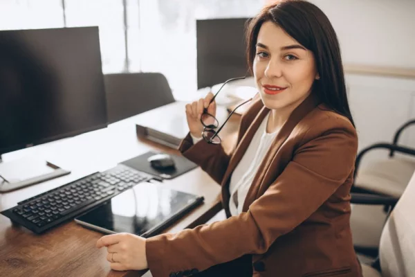 Njoftime Pune per Mësimdhënës i kulturës profesionale Ekonomi – Biznes ne Tirane