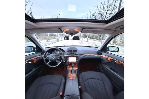 Makina ne shitje ne Tirane - 5,700 Euro