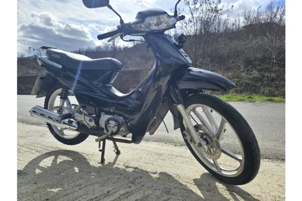Moto e Scooter in vendita a Tirana - 800 Euro