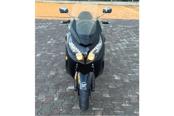 Moto e Scooter in vendita a Tirana - 2,400 Euro