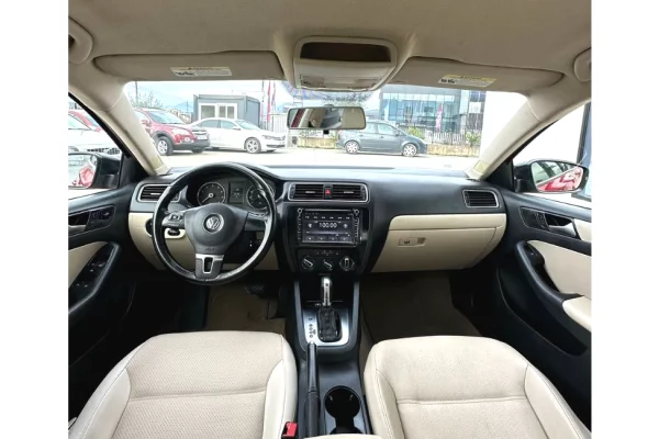 Makina ne shitje ne Tirane - 5,800 Euro