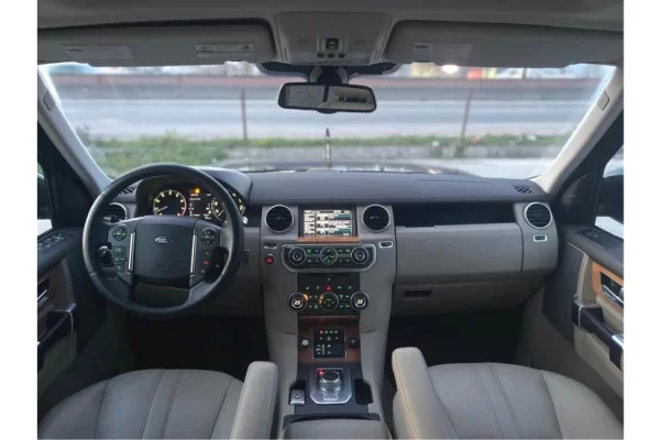 Makina ne shitje ne Durres - 15,000 Euro