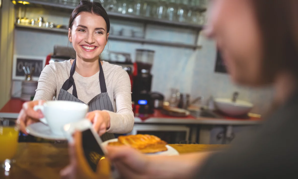 Njoftime Pune ne Tirane, Profesioni Kamariere, Banakiere , Fillestar/Pak eksperience, Pagesa Me Marreveshje.