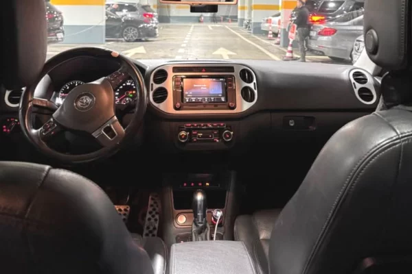 Makina ne shitje ne Tirane - 8,900 Euro