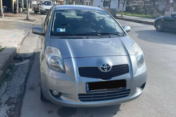 Makina ne shitje ne Tirane - 3,400 Euro