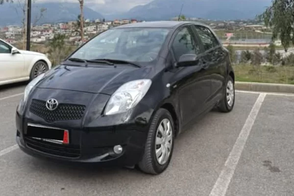 Makina ne shitje ne Tirane - 3,500 Euro