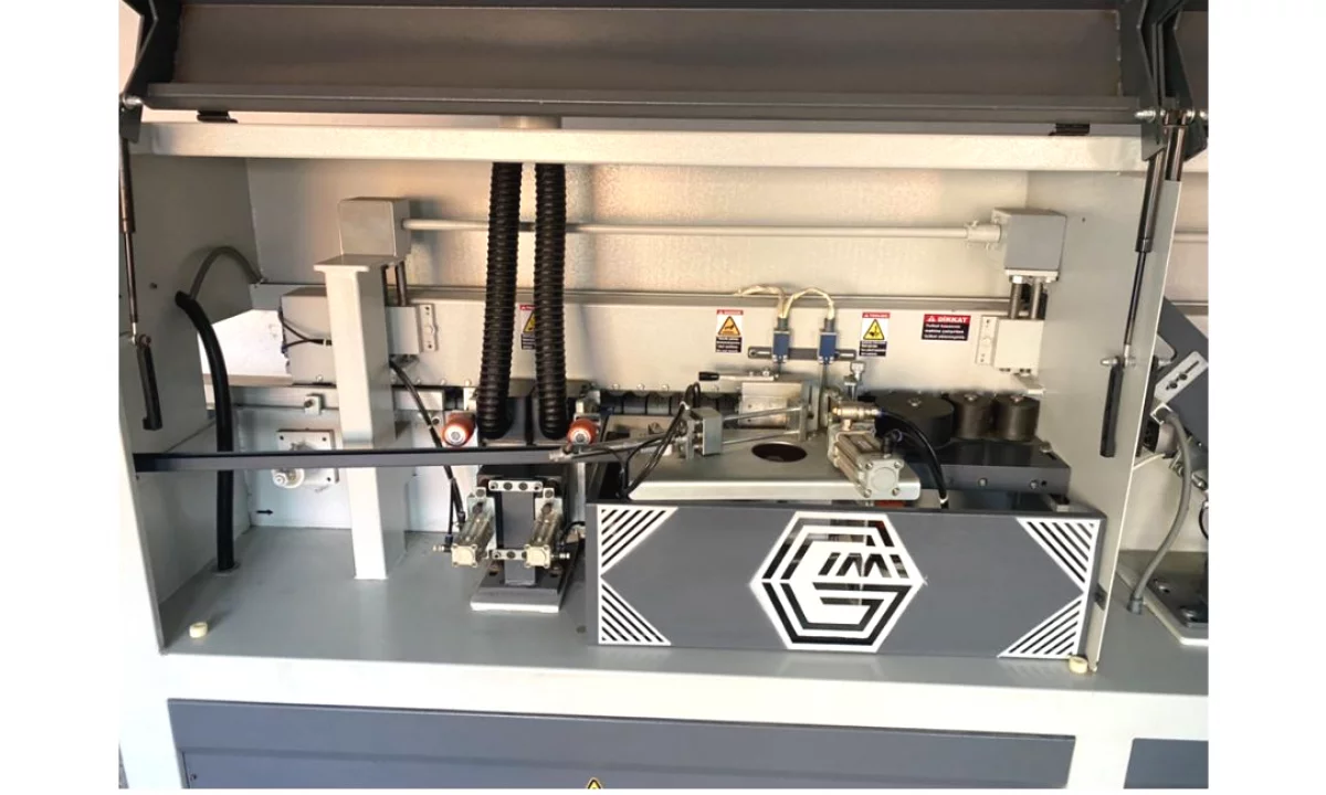 Shitet: Canter me parafreza