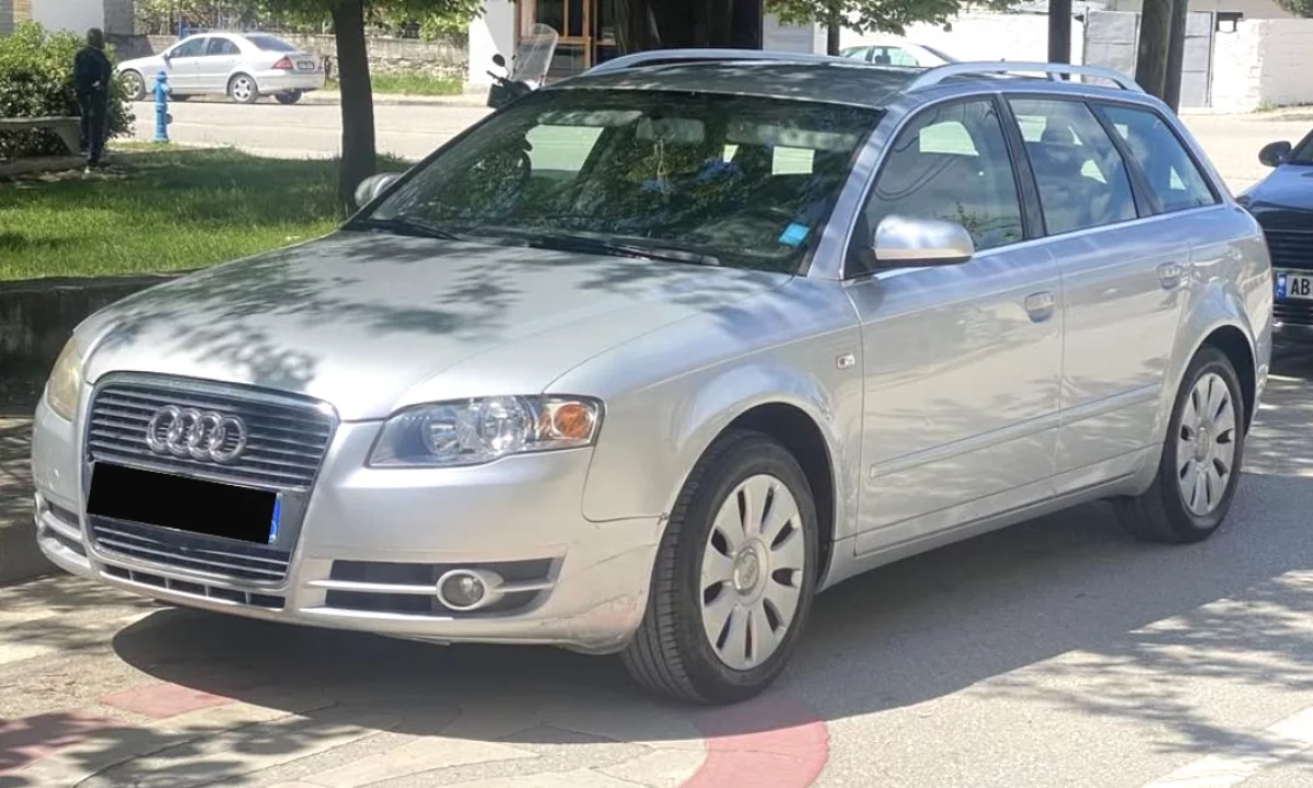 Makina ne shitje ne Tirane, Audi, 2006 Diesel,Kambio Automatik Pagesa 3,800  Euro.