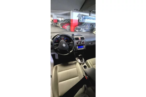 Makina ne shitje ne Tirane - 4,200 Euro