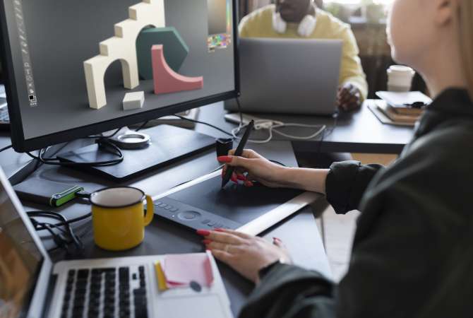 Njoftime Pune per Grafik Dizajner ne Tirane