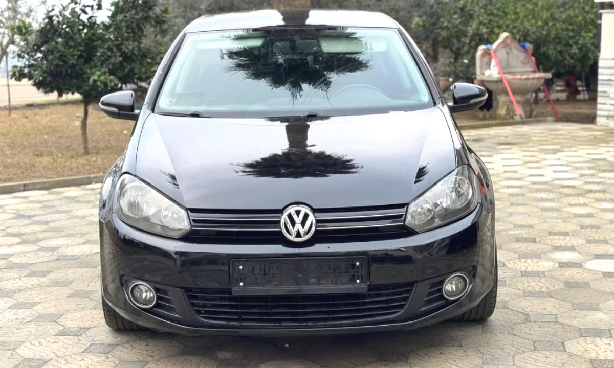 Auto in Vendita a Tirana, Volkswagen, 2010 Diesel,Kambio Automatik Pagamento 6,400  Euro.