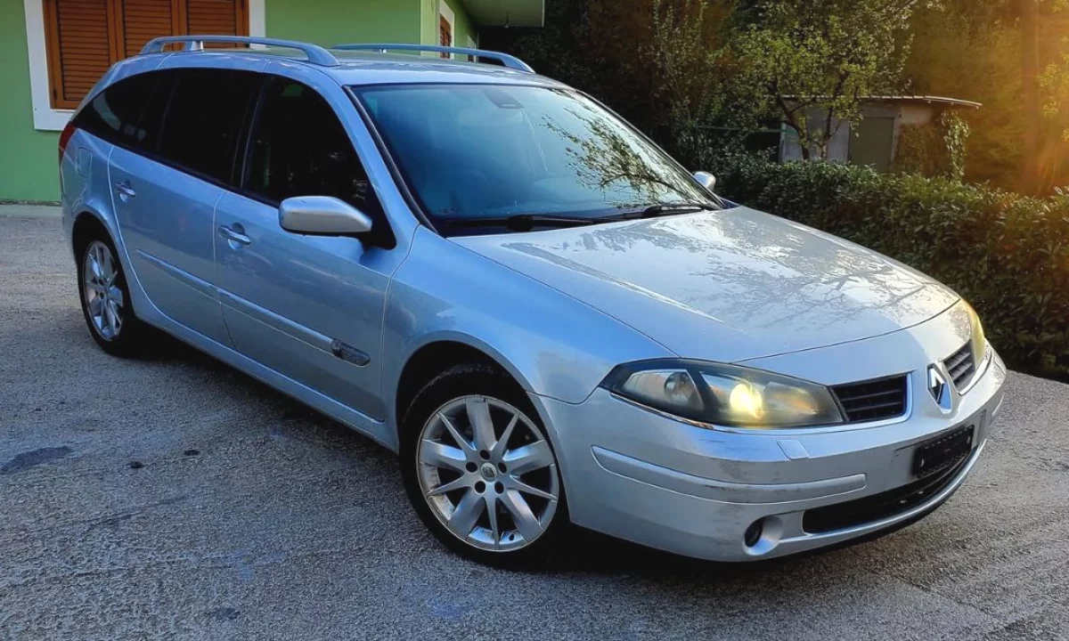 Auto in Vendita a Tirana, Renault, 2007 Diesel,Kambio Automatik Pagamento 2,900  Euro.