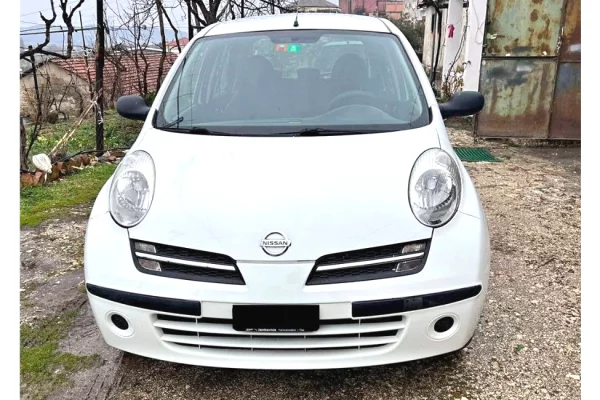 Makina ne shitje ne Tirane - 3,300 Euro