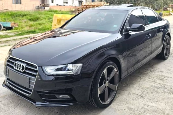 Makina ne shitje ne Tirane - 7,900 Euro