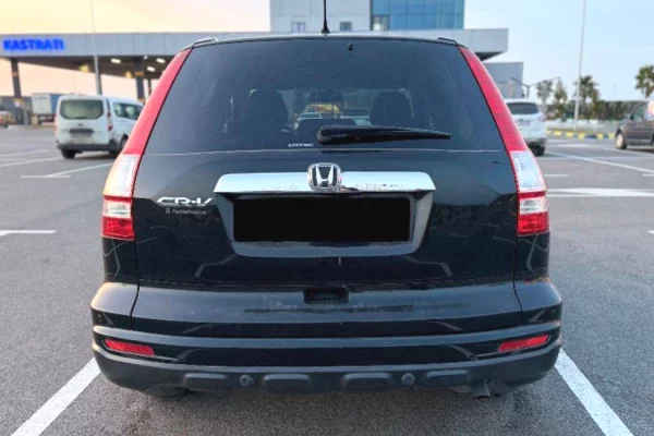 Makina ne shitje ne Tirane - 8,800 Euro