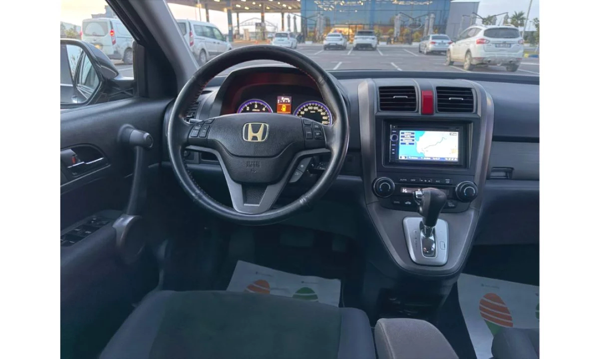 Makina ne shitje ne Tirane, Volkswagen, 2007 Diesel,Kambio Automatik Pagesa 5,200  Euro.