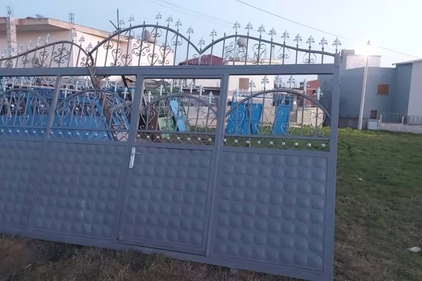 Different articles a Durazzo - 350 Euro