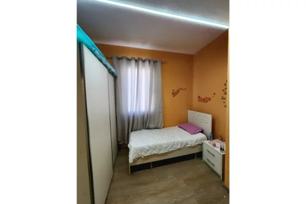 Shtepi ne shitje Apartament ne Lezhe, 2+1, Mobilimi E mobiluar, Pagesa 125,000  Euro.