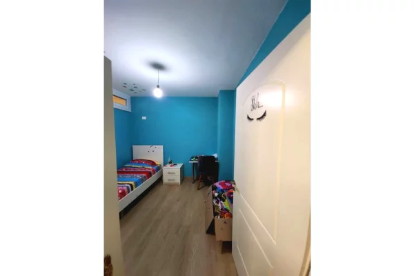 Shtepi ne shitje Apartament ne Lezhe, 2+1, Mobilimi E mobiluar, Pagesa 125,000  Euro.