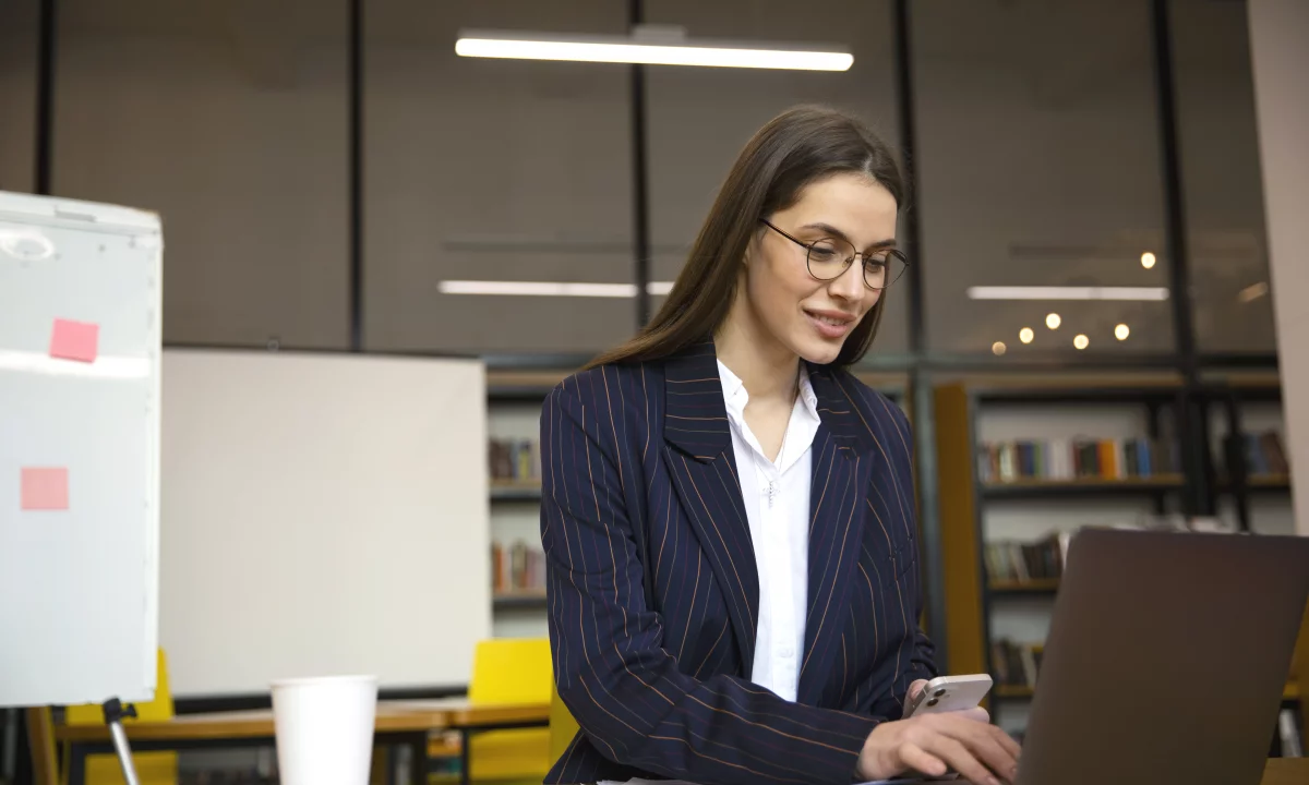 Job Offers in Fier, Profession Specialist në Sektorin e Monitorimit të Kompetencave Vendore dhe Funksioneve të Deleguara , With experience, Payment By Agreement.