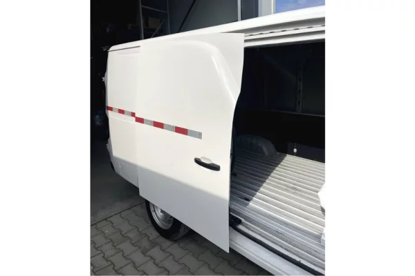 Makina ne shitje ne Tirane, Tjeter, 2025 Elektrike,Kambio Automatik Pagesa 16,200  Euro.