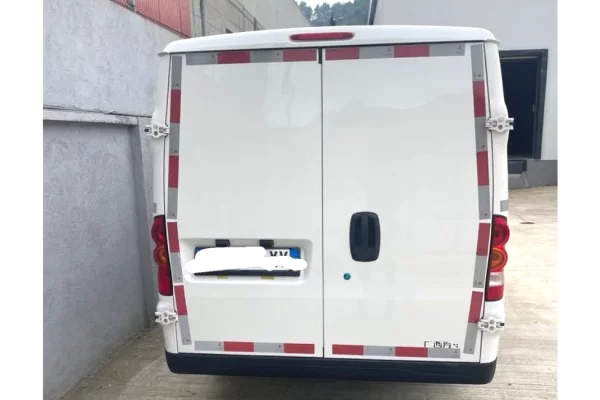 Makina ne shitje ne Tirane, Tjeter, 2025 Elektrike,Kambio Automatik Pagesa 16,200  Euro.